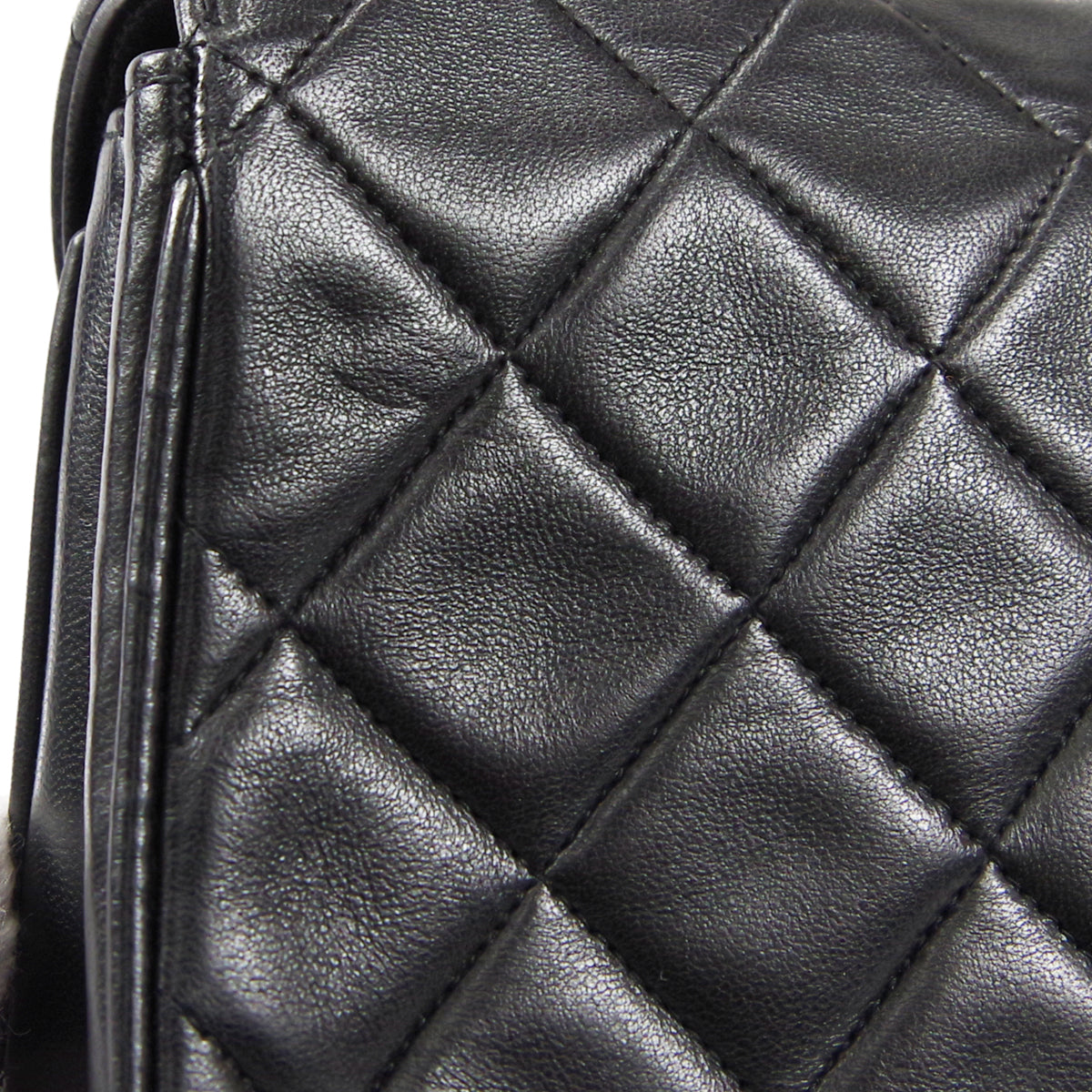 CHANEL 1994-1996 Round Flap Small Black Lambskin