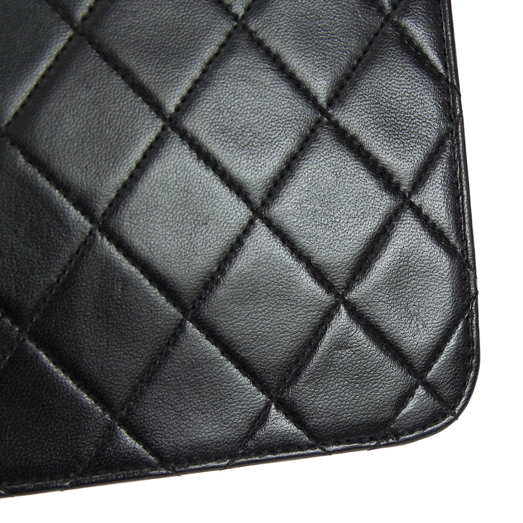 CHANEL 1996-1997 CC Pushlock Half Flap Medium Black Lambskin