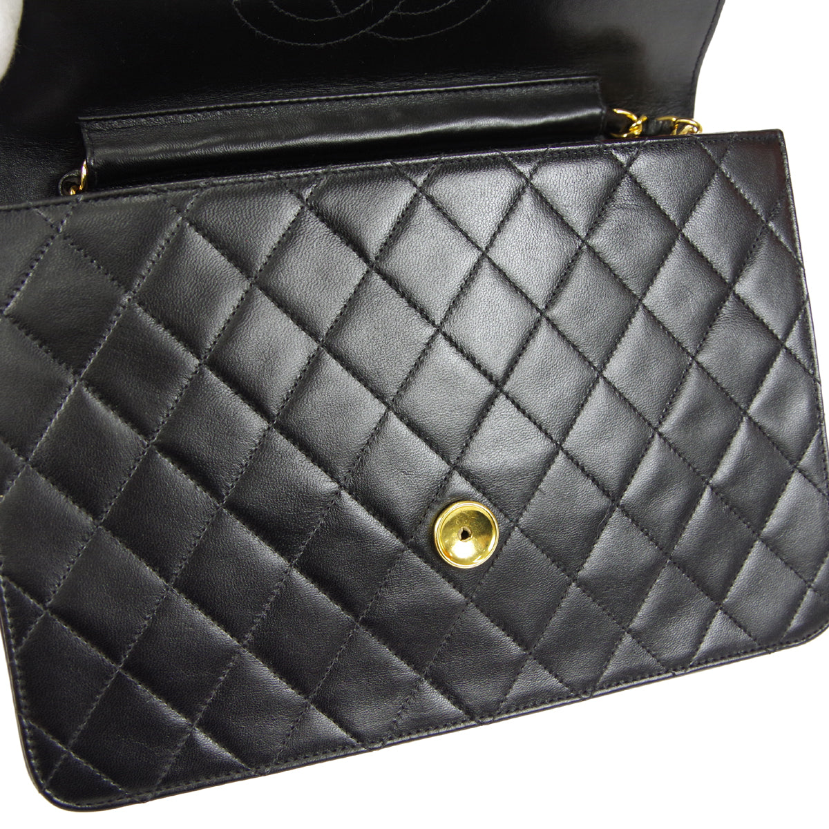 CHANEL 1996-1997 CC Pushlock Half Flap Medium Black Lambskin