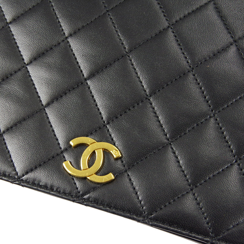CHANEL 1997-1999 Pushlock Full Flap Small Black Lambskin
