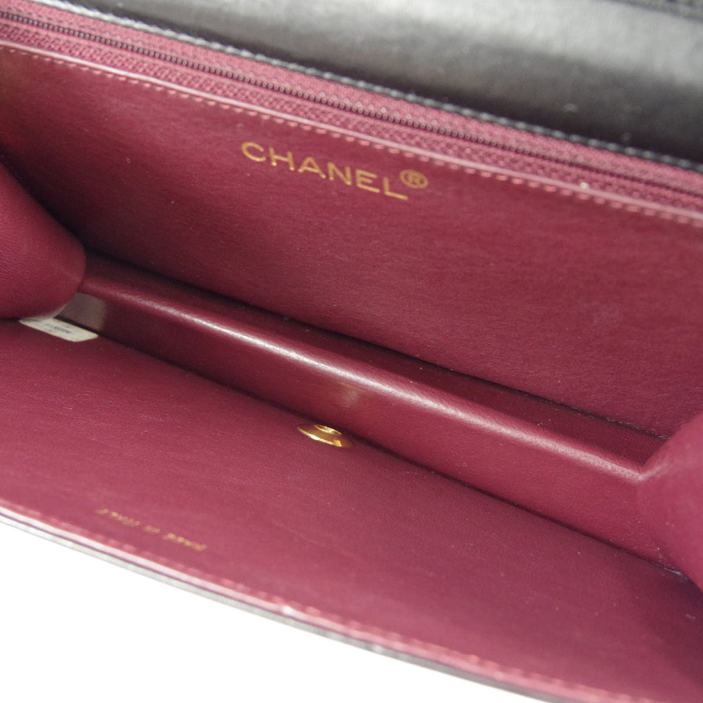 CHANEL 1997-1999 Pushlock Full Flap Small Black Lambskin