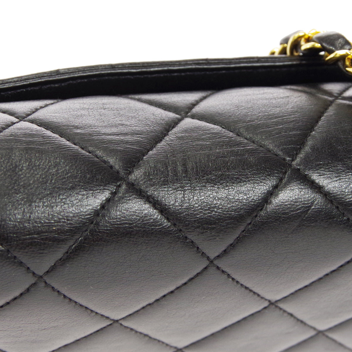 CHANEL 1996-1997 Border Flap Medium Black Lambskin