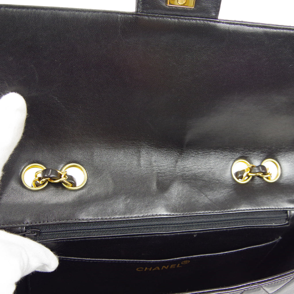 CHANEL 1996-1997 Border Flap Medium Black Lambskin