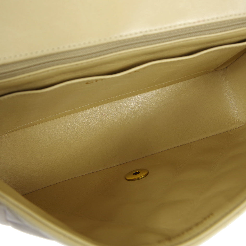 CHANEL 1994-1996 Diana Flap Medium Beige Lambskin