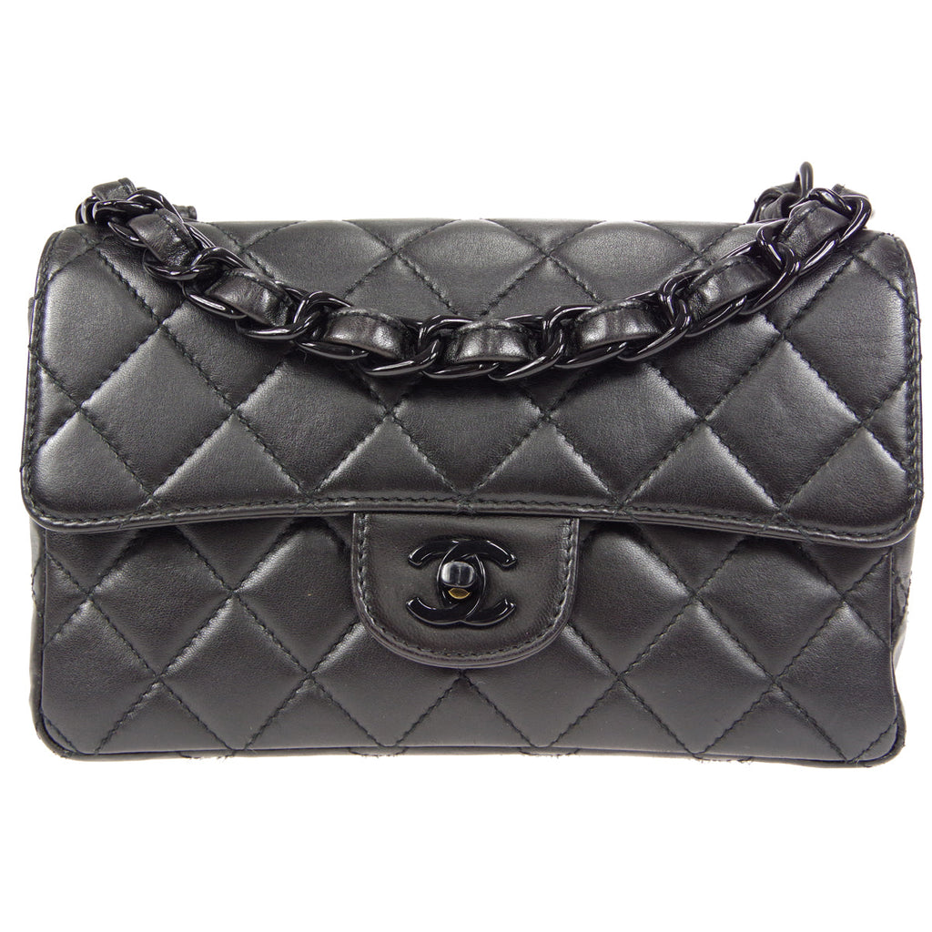 CHANEL 1997-1999 Single Flap Small Black Lambskin