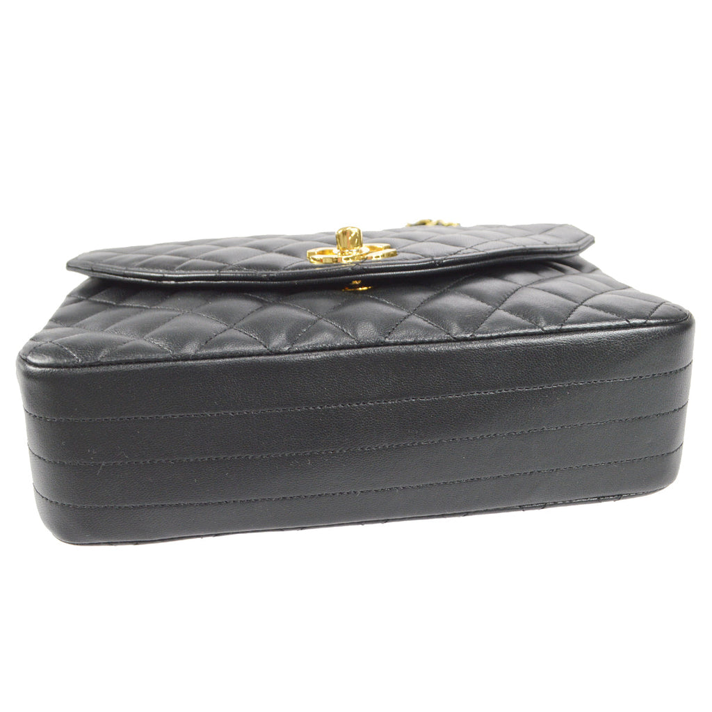 CHANEL Classic Flap Chain Shoulder Bag Black Lambskin