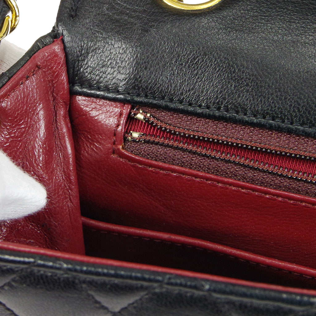 CHANEL Classic Flap Chain Shoulder Bag Black Lambskin