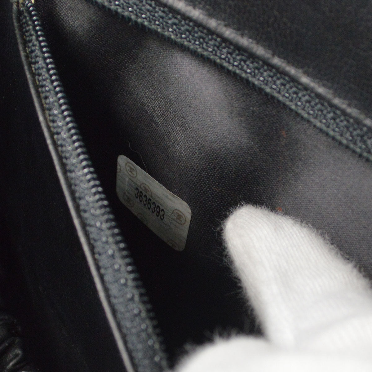 CHANEL 1994-1996 Circled CC Vanity Handbag Black Caviar
