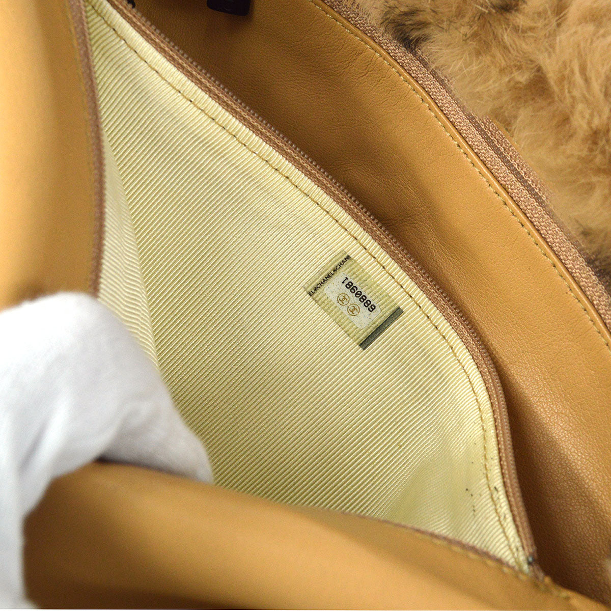 CHANEL Single Chain Shoulder Bag Beige Fur