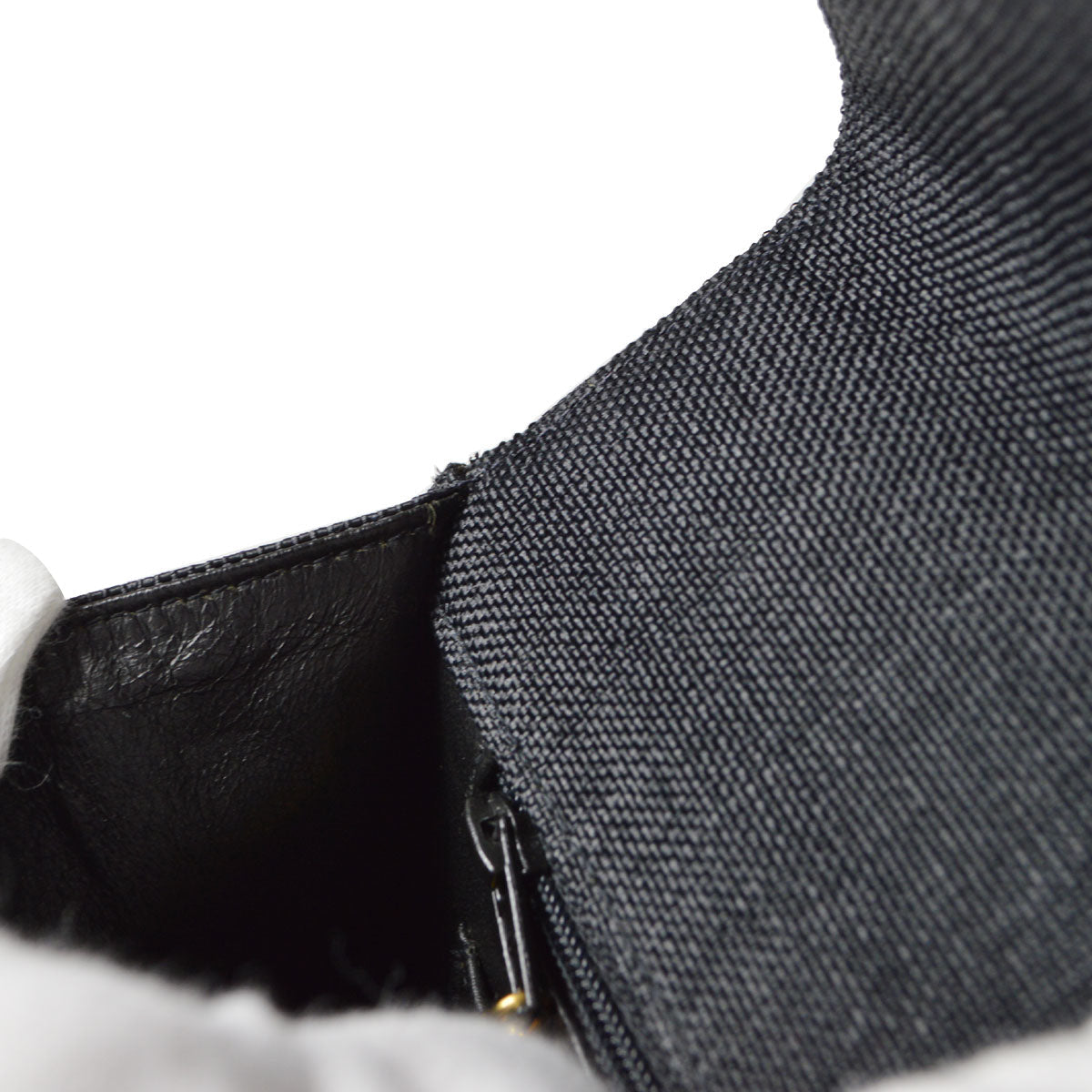 CHANEL 1991-1994 Diagonal Handbag Black