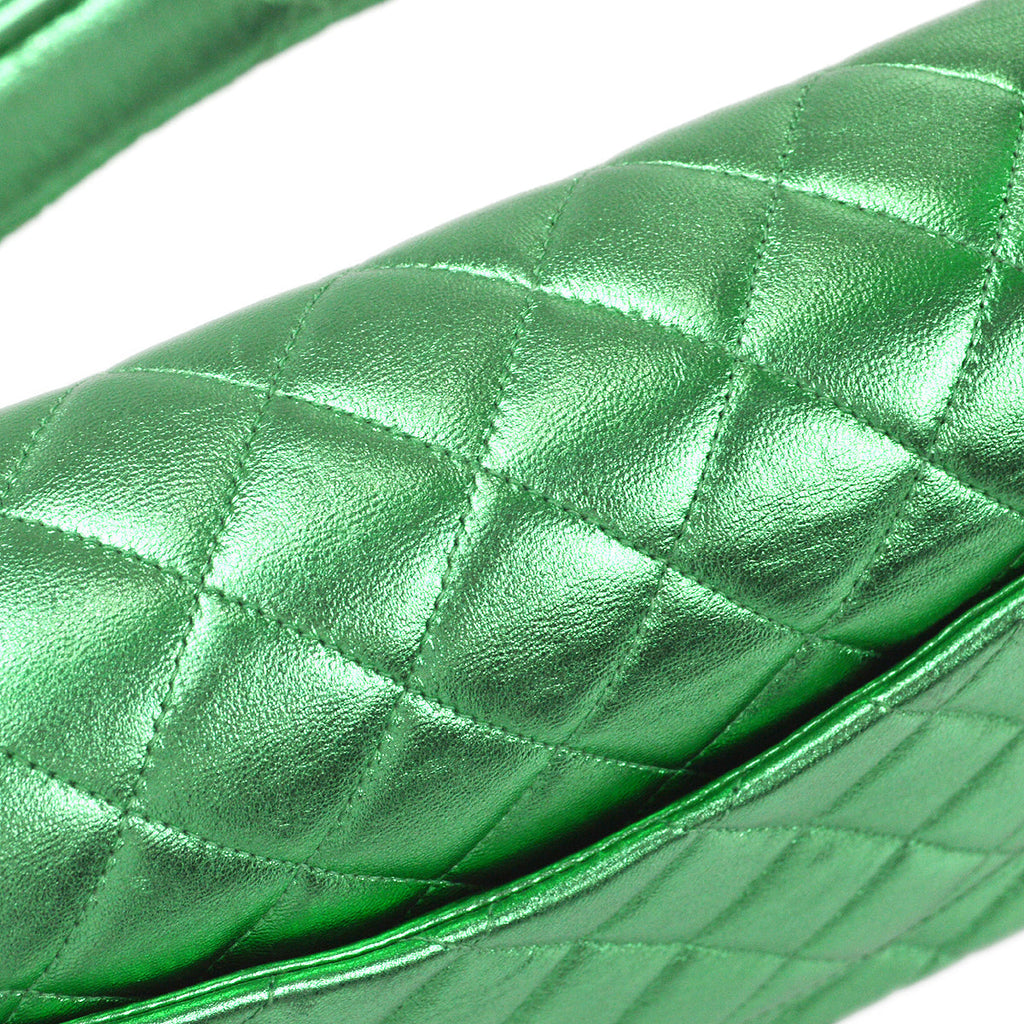 CHANEL 1994 Classic Flap Handbag Medium Metallic Green Lambskin