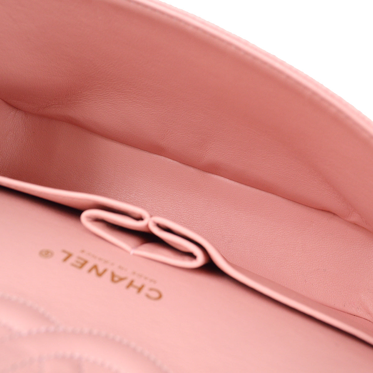 CHANEL 2004-2005 Medium Classic Double Flap Bag Pink Caviar