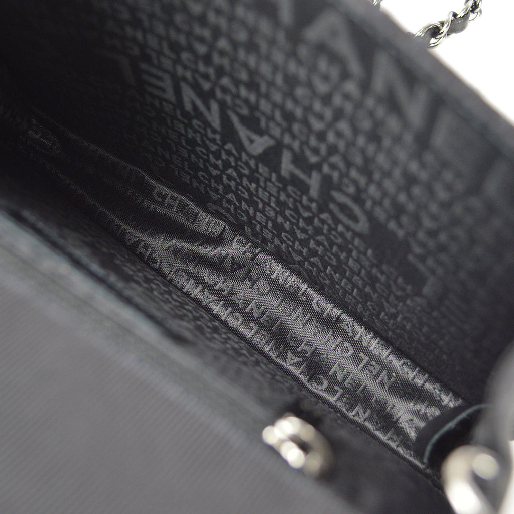 Chanel 2004-2005 Emblem Chain Shoulder Bag Black