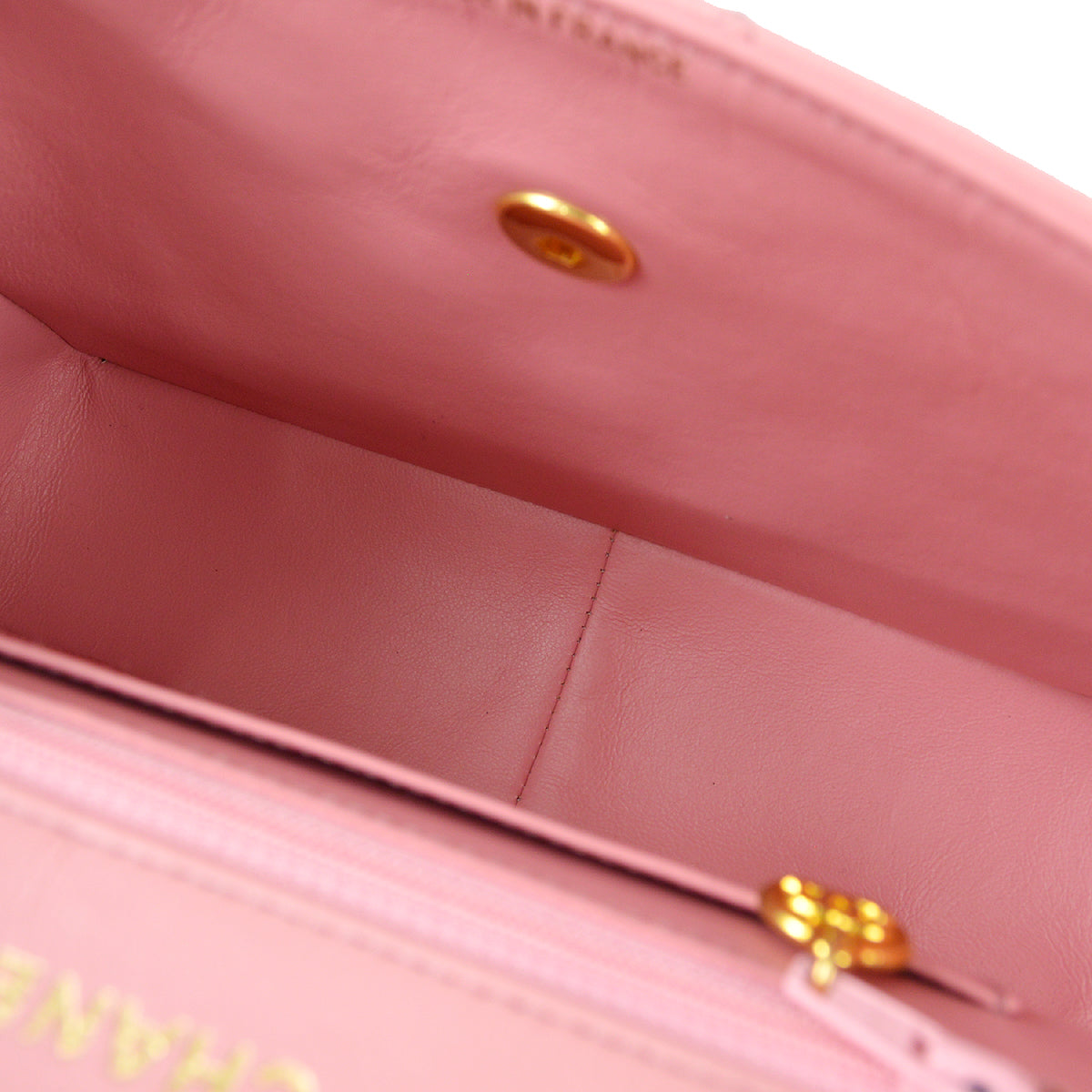 Chanel * 1989-1991 Round Flap Shoulder Bag Medium Pink Lambskin