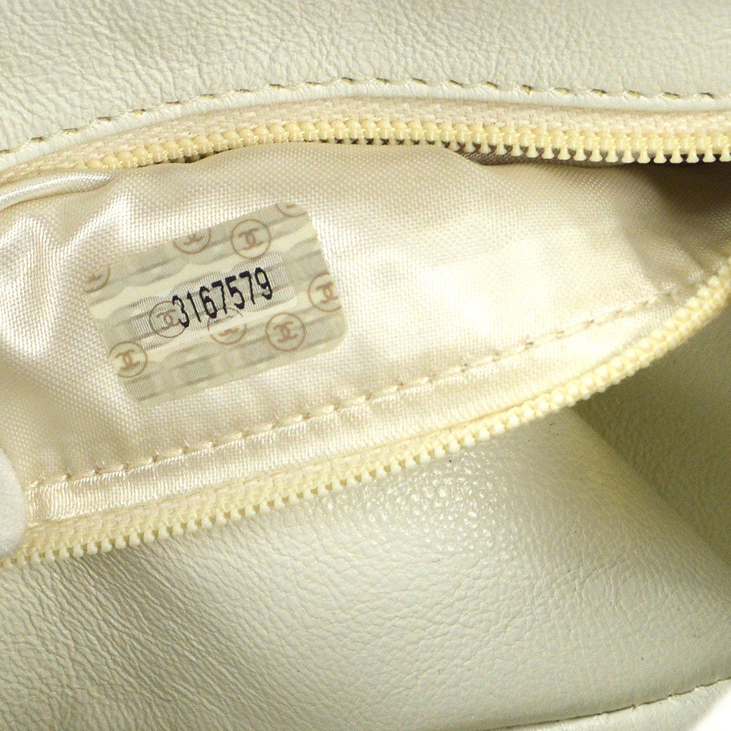 CHANEL 1994-1996 Triple CC Camera Bag Mini White Caviar