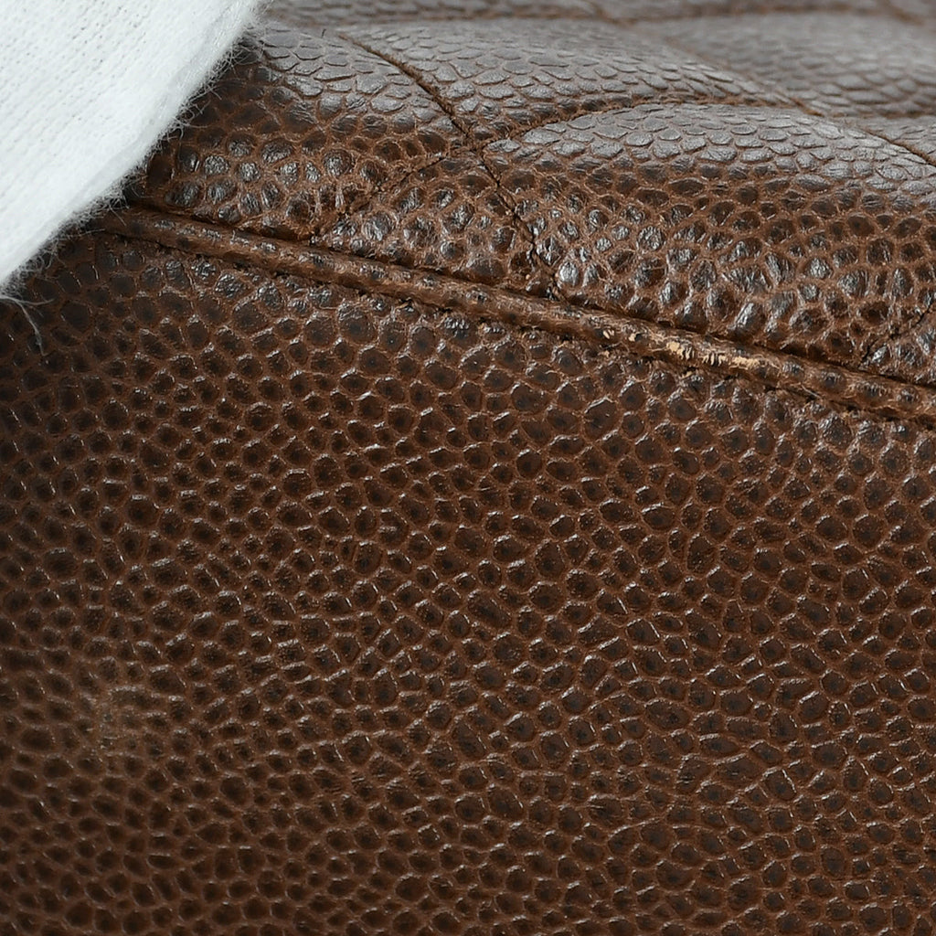 Chanel 1991-1994 Round Flap Shoulder Bag Jumbo Brown Caviar
