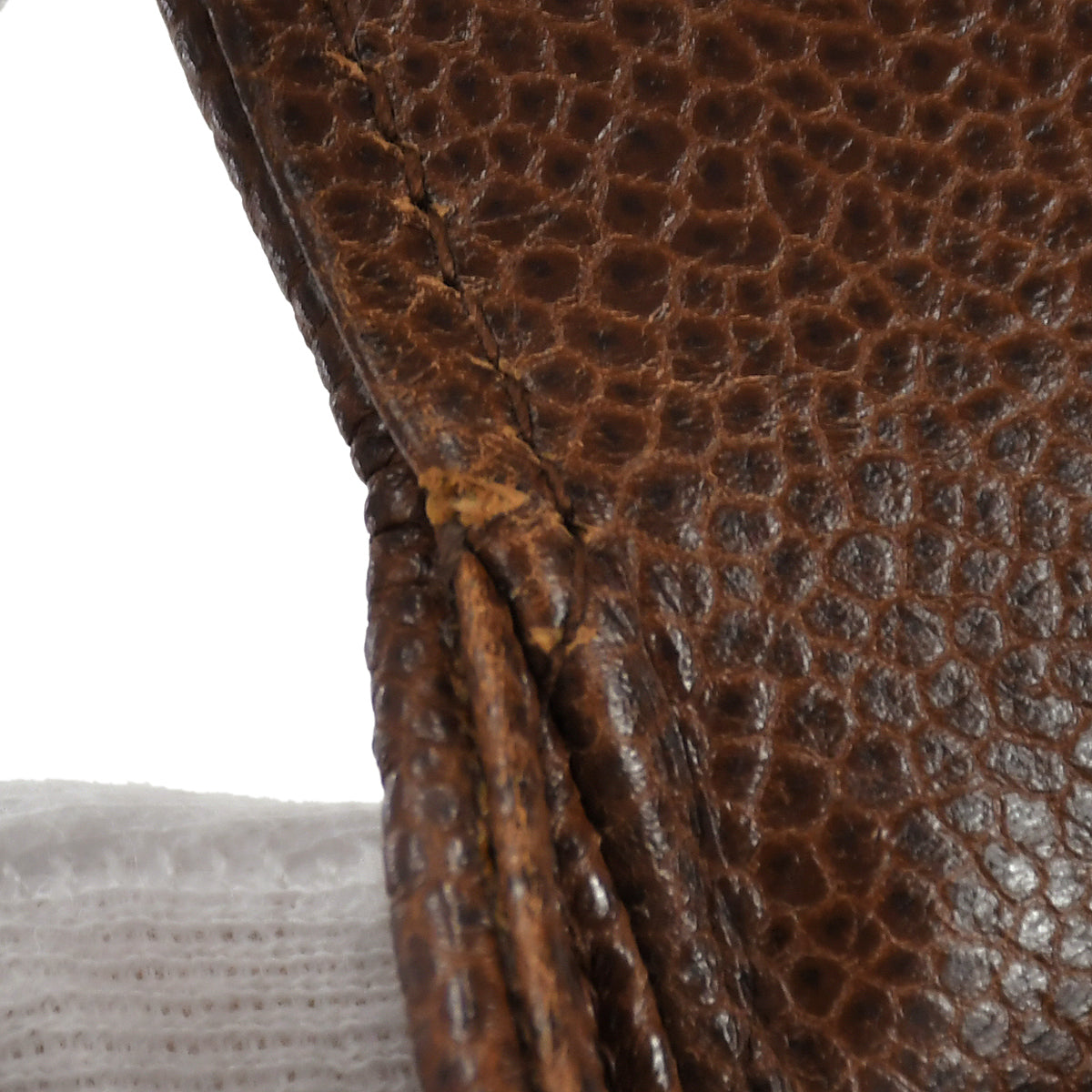Chanel 1991-1994 Round Flap Shoulder Bag Jumbo Brown Caviar
