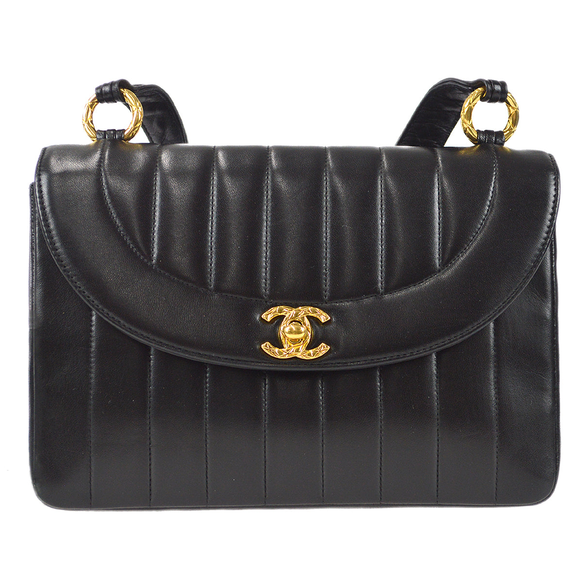 Chanel 1991-1994 Vertical Stitch Round Flap Shoulder Bag Small Black Lambskin