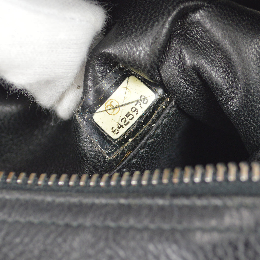 Chanel * 2001-2003 Bowling Bag 27 Black Caviar