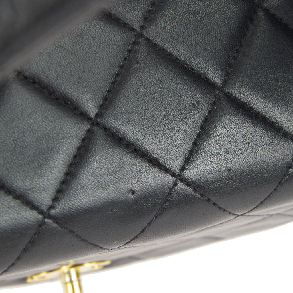 Chanel 1991-1994 Round Flap Handbag Mini Black Lambskin