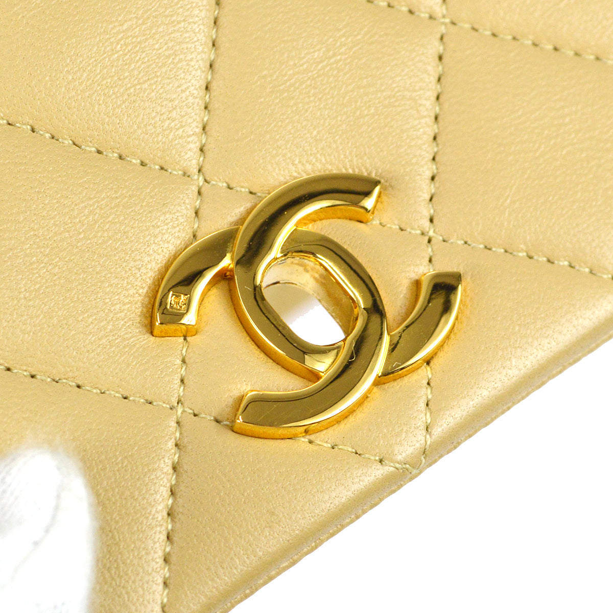 Chanel 1989-1991 Full Flap Chain Shoulder Bag Beige Lambskin