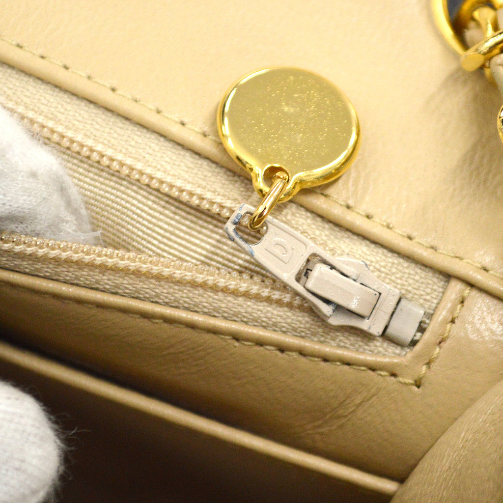 Chanel 1989-1991 Full Flap Chain Shoulder Bag Beige Lambskin