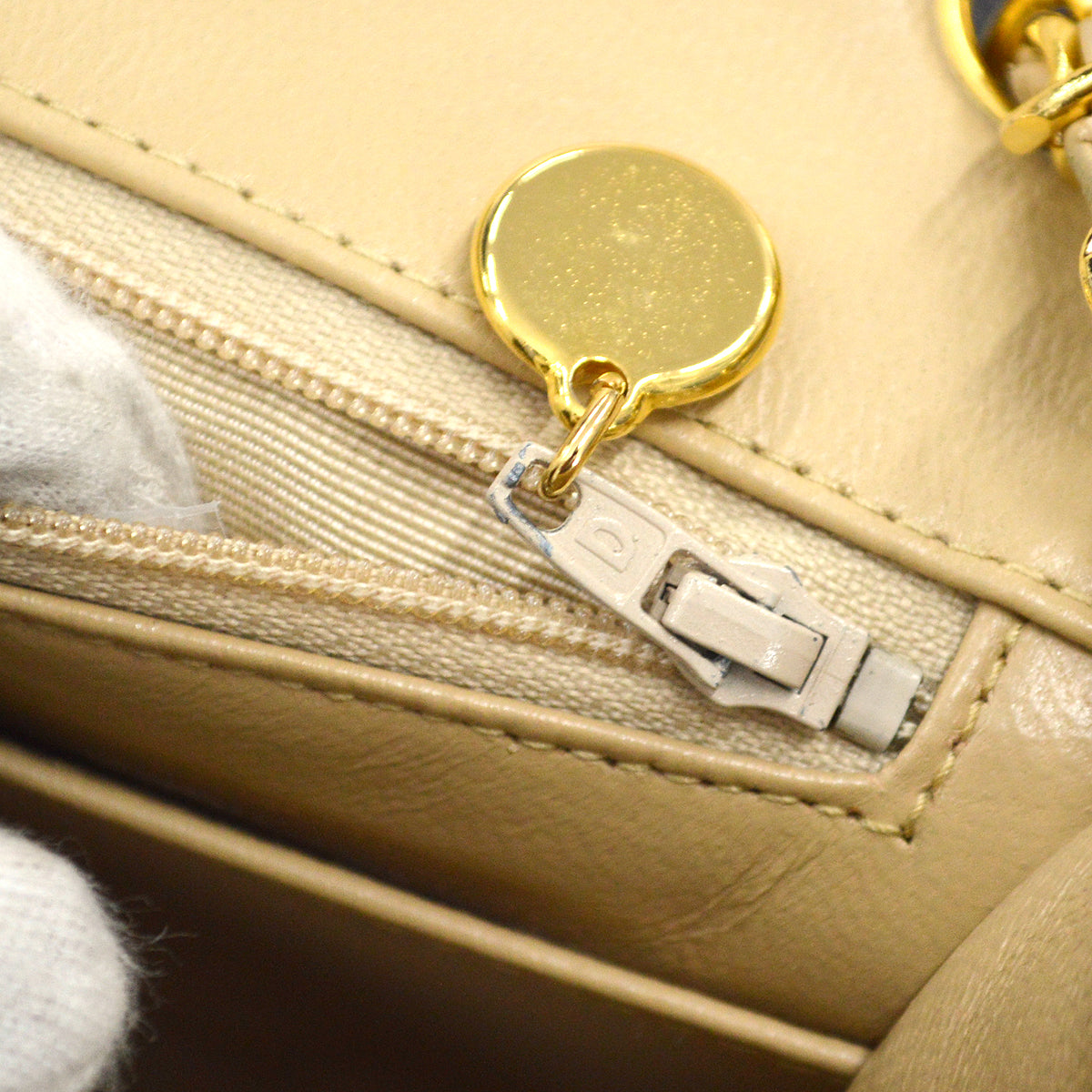 Chanel 1989-1991 Full Flap Chain Shoulder Bag Beige Lambskin