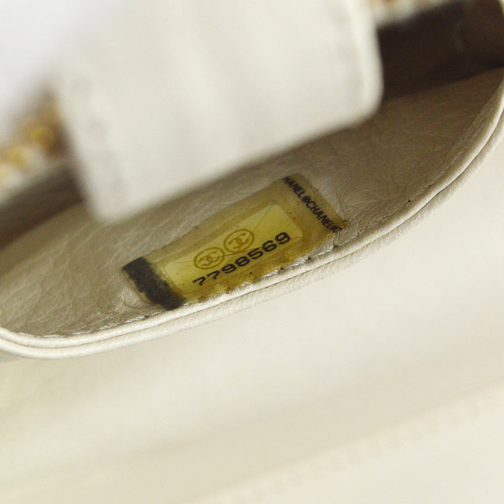 Chanel 2001-2003 Vanity Chain Handbag Ivory Canvas