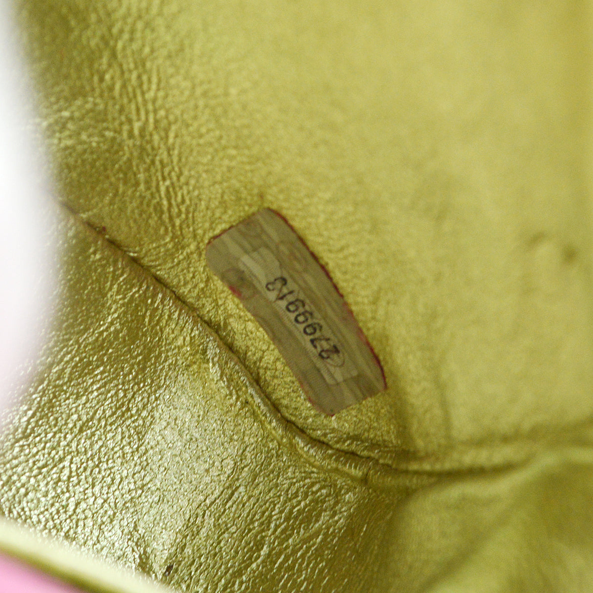Chanel * 1991-1994 Diagonal Stitch Handbag Mini Pink Canvas