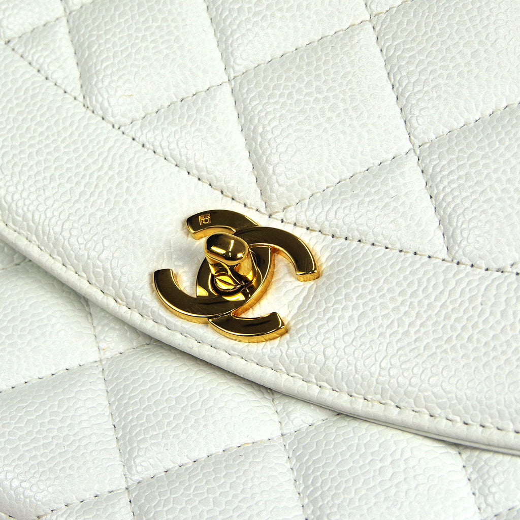 Chanel * 1997-1999 Medium Diana Chain Shoulder Bag White Caviar