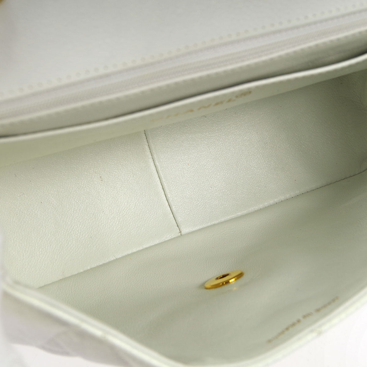 Chanel * 1997-1999 Medium Diana Chain Shoulder Bag White Caviar