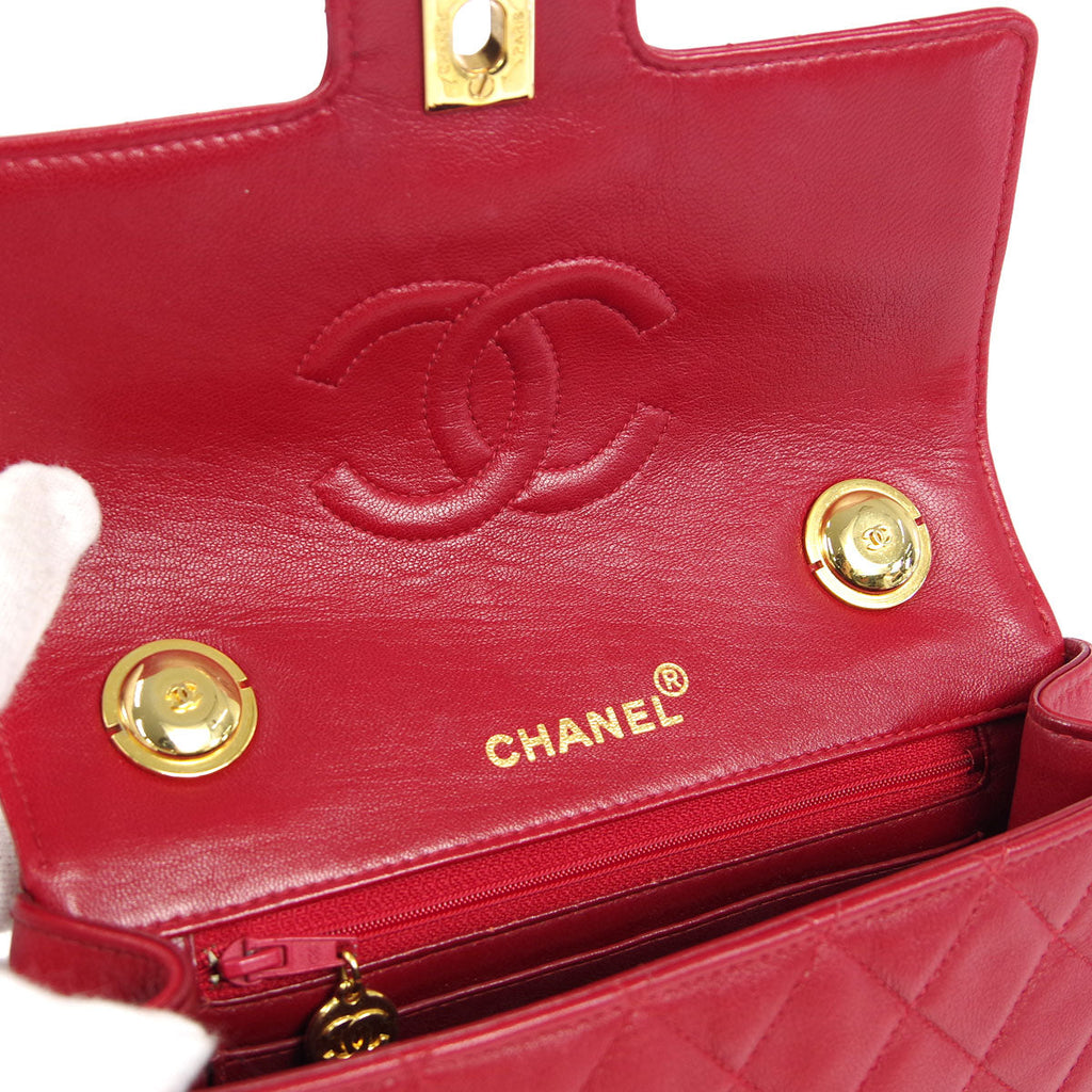 Chanel * 1989-1991 Handbag Red Lambskin