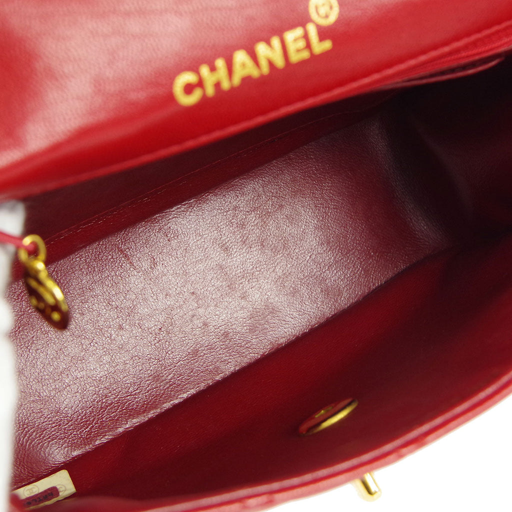 Chanel * 1989-1991 Handbag Red Lambskin
