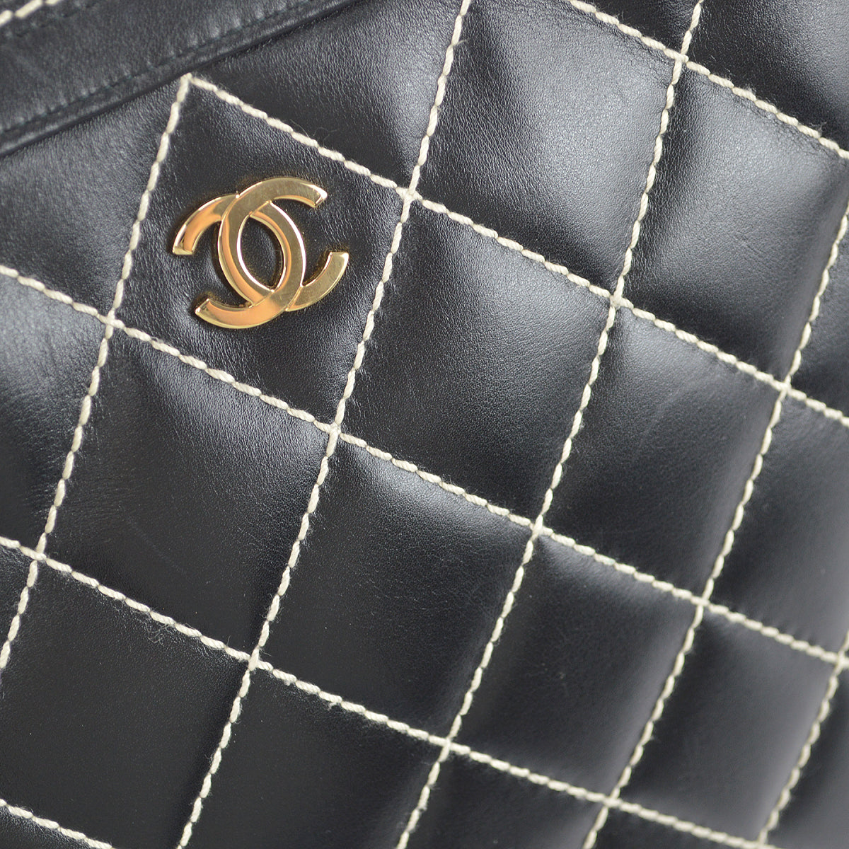 Chanel 2001-2003 Wild Stitch Handbag 31 Black Calfskin