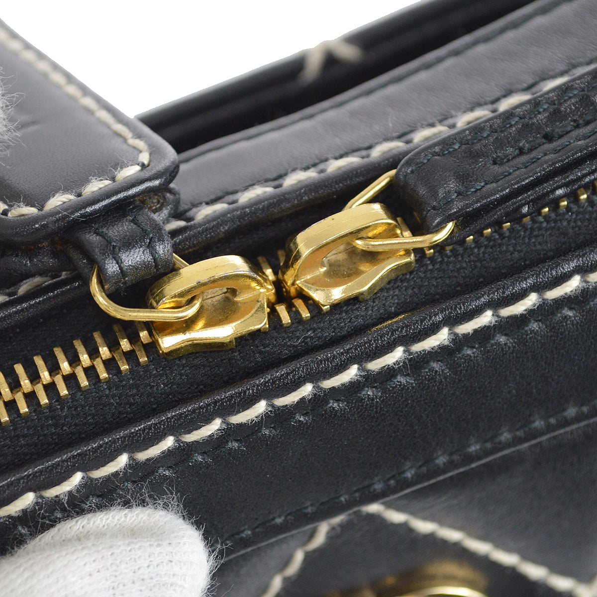 Chanel 2001-2003 Wild Stitch Handbag 31 Black Calfskin