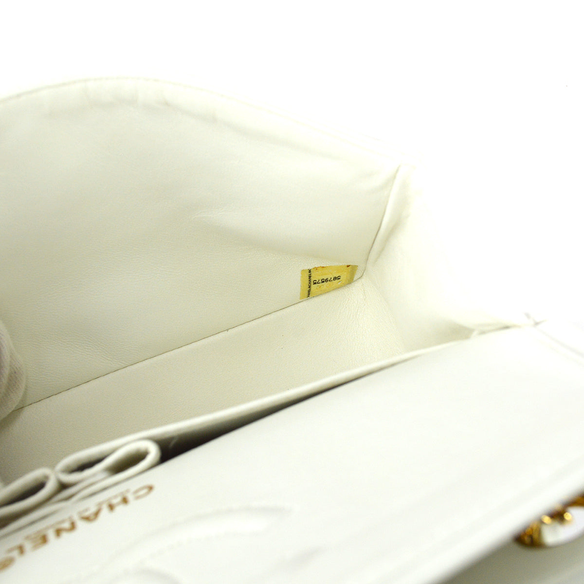 Chanel 1997-1999 Classic Double Flap Medium Shoulder Bag White Lambskin