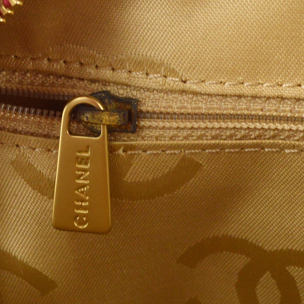 Chanel Wild Stitch Handbag Pink