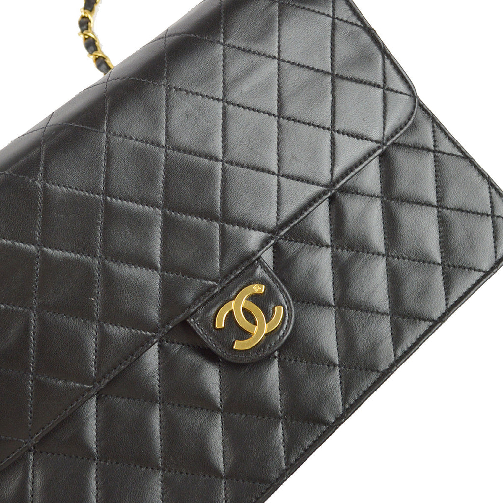 Chanel 1997-1999 Classic Single Flap Medium Shoulder Bag Black Lambskin