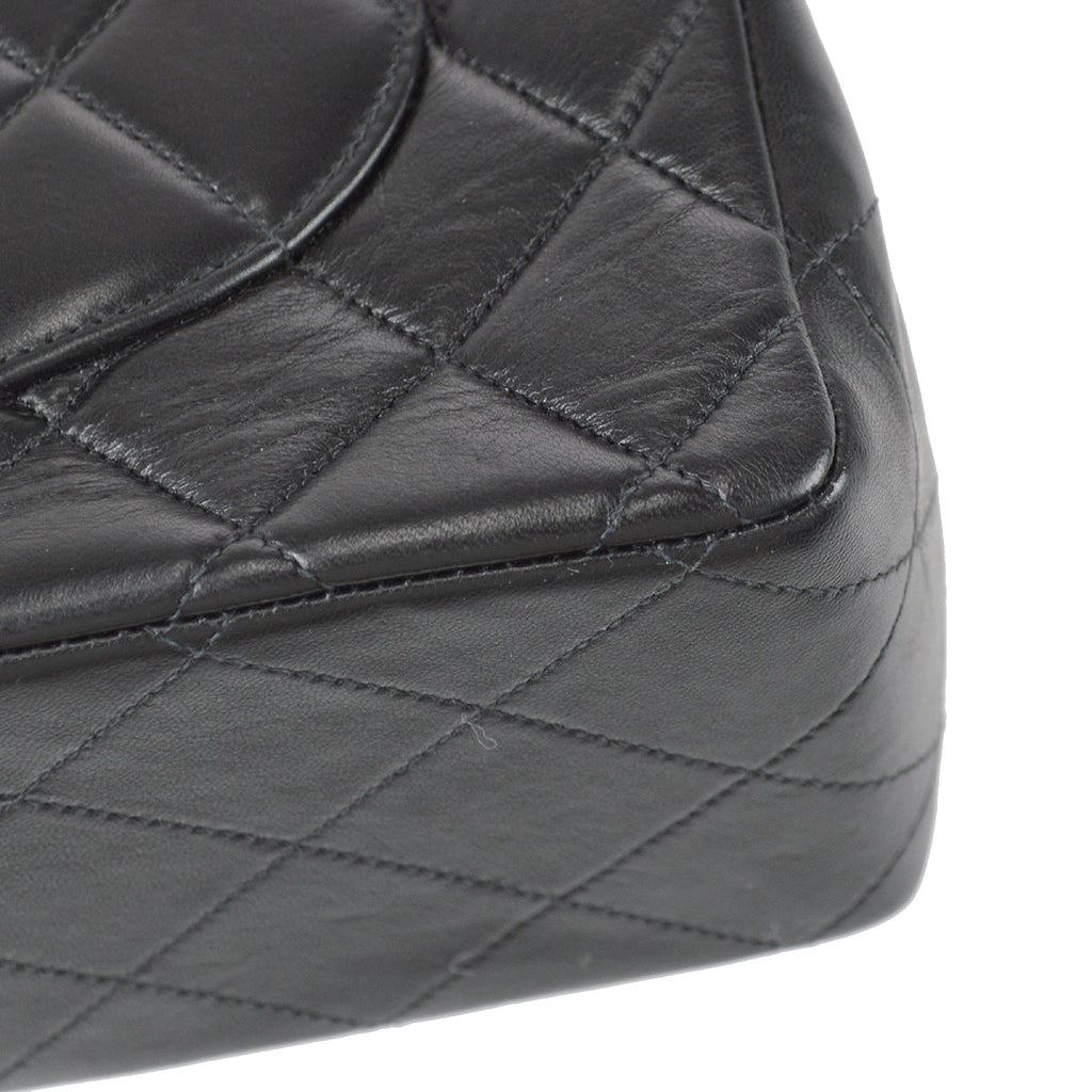 Chanel Classic Flap Jumbo Chain Shoulder Bag Black Lambskin