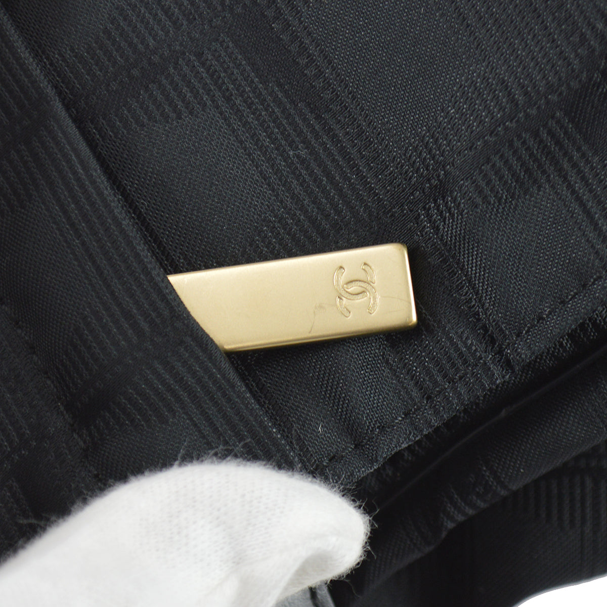 Chanel 2005-2006 New Travel Line Messenger Bag Black