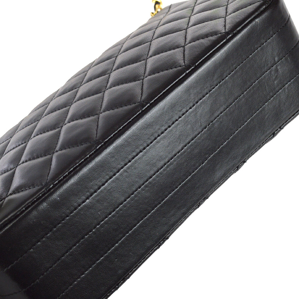 Chanel 1994-1996 Round Flap Bag Small Black Lambskin