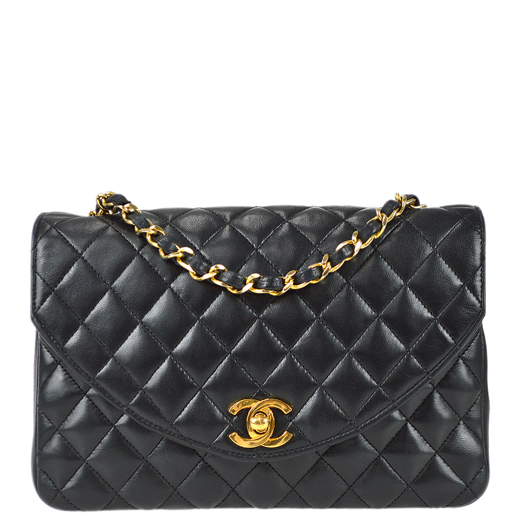 Chanel 1986-1988 Small Round Flap Bag Black Lambskin