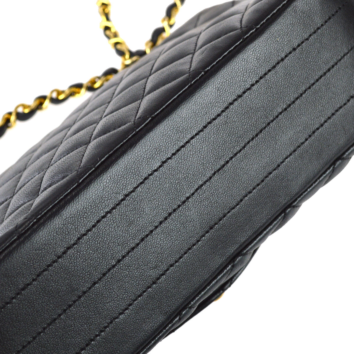Chanel 1986-1988 Small Round Flap Bag Black Lambskin