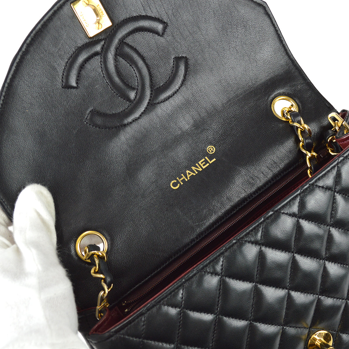 Chanel 1986-1988 Small Round Flap Bag Black Lambskin
