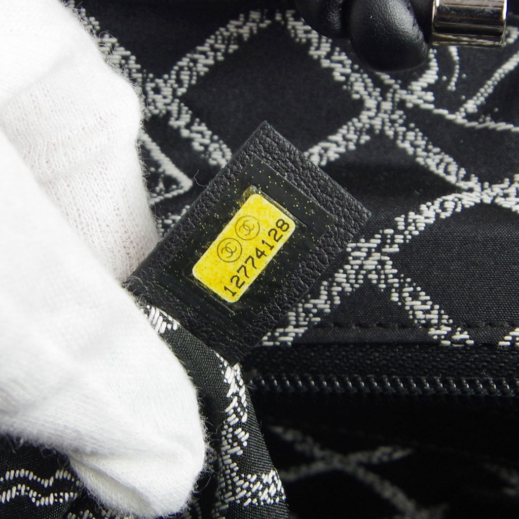 Chanel * 2008-2009 Essential Tote Bag 40 Black Calfskin