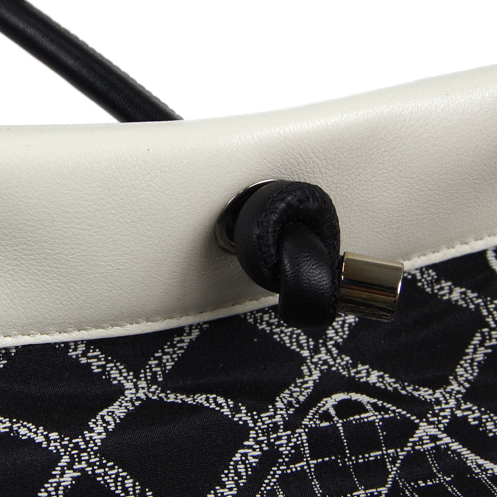 Chanel * 2008-2009 Essential Tote Bag 40 White Calfskin