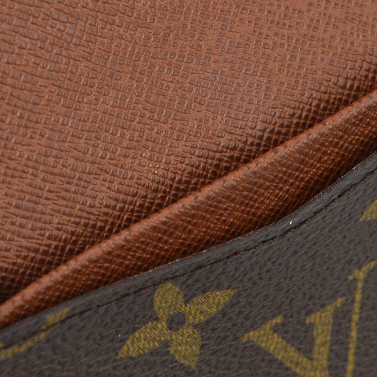 Louis Vuitton 2010 Enveloppe Carte De Visite Card Case M62920