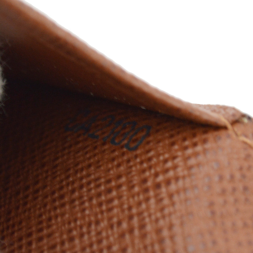 Louis Vuitton 2010 Enveloppe Carte De Visite Card Case M62920