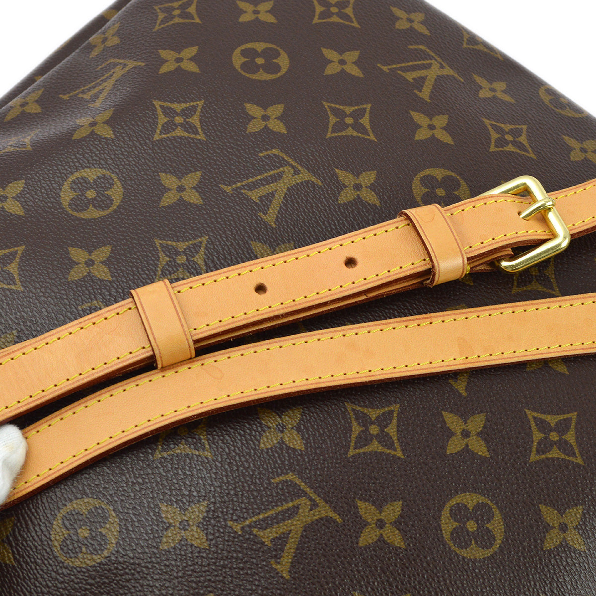 Louis Vuitton 2011 Monogram Odeon MM Shoulder Bag M56389