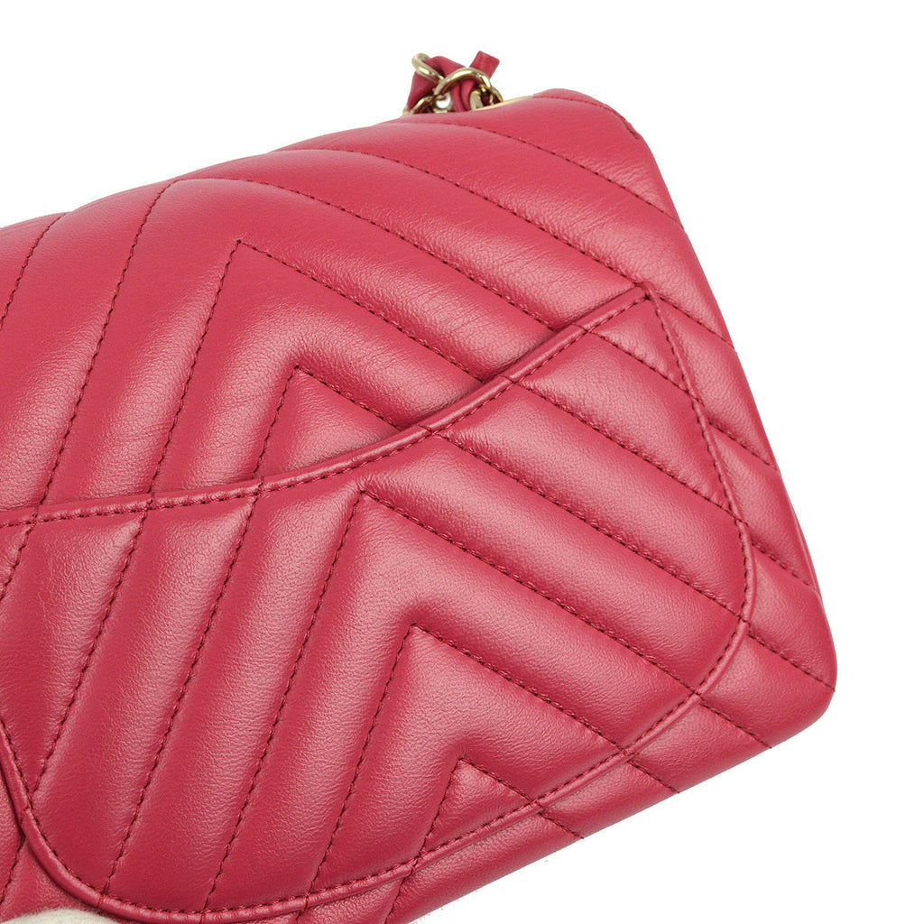 Chanel 2019 Pink Lambskin V-Stitch Mini Classic Square Flap Shoulder Bag 17